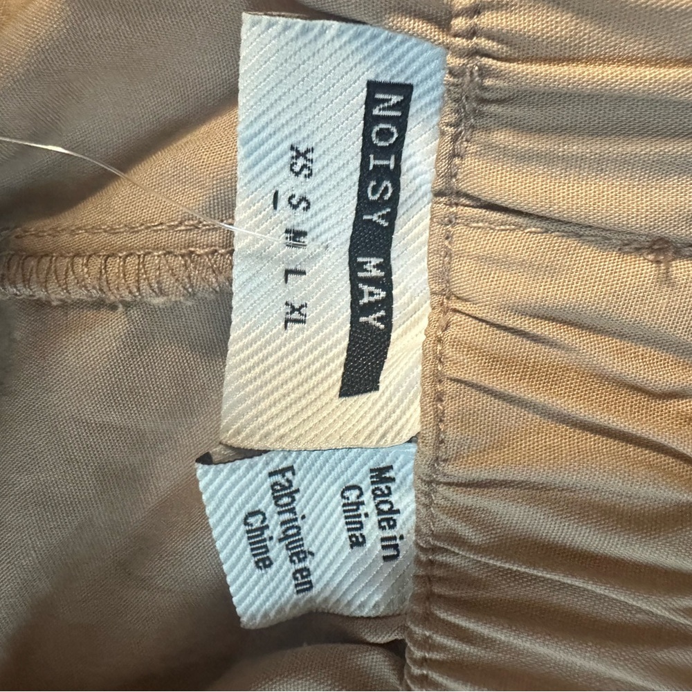 NWT Noisy may Tan Wide Leg Pants Relaxed Fit - Picture 7 of 7